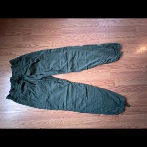 Lululemon dance studio mid rise